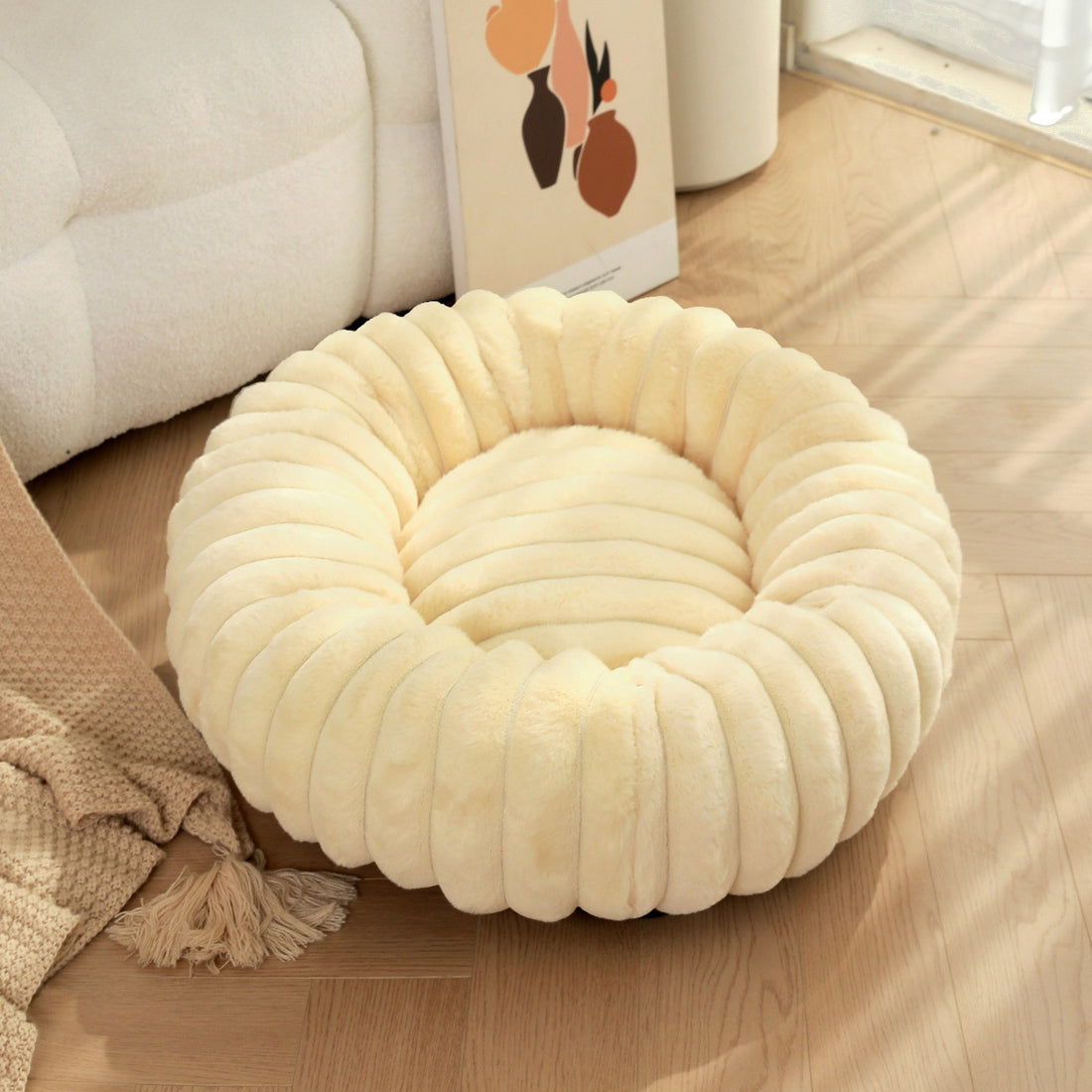 Plush Round Pet Nest Warm Winter Sleeping Bed