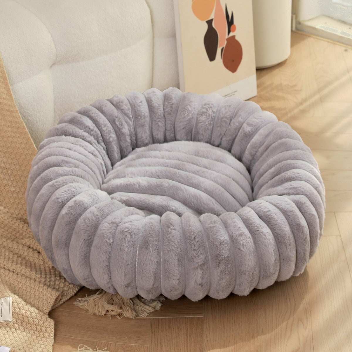 Plush Round Pet Nest Warm Winter Sleeping Bed